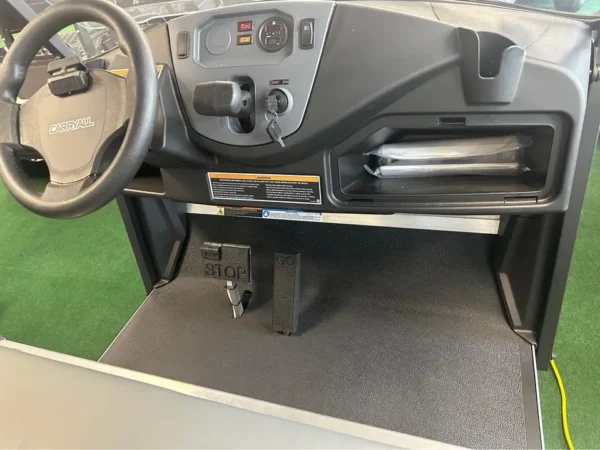 2024 Club Car Carryall 500 EFI Gas Utility Golf Cart - Image 2