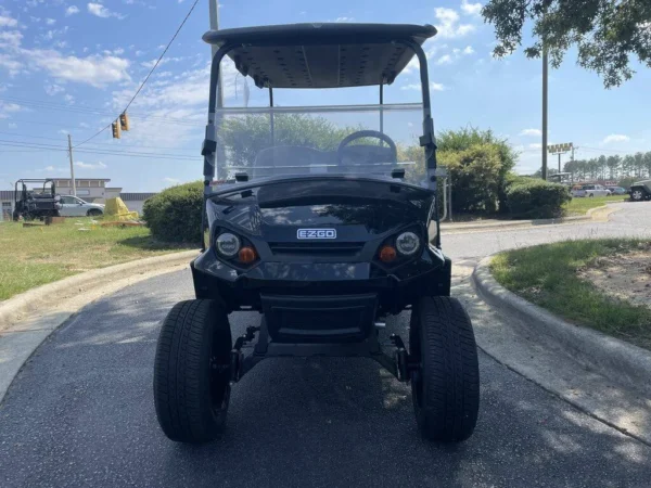 2023 E-Z-Go Express L6 Gas Black