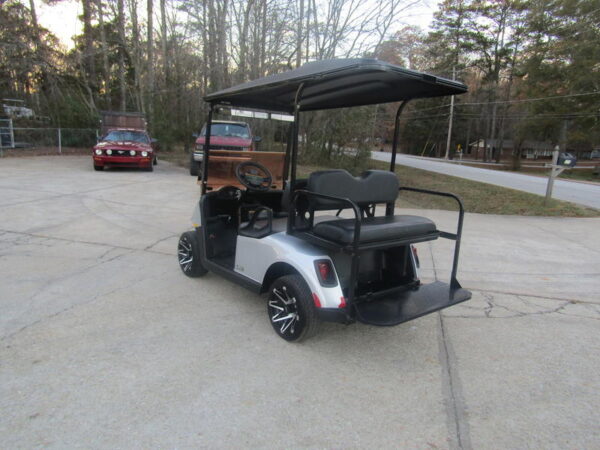 2019 E-Z-GO RXV® Electric - Image 4