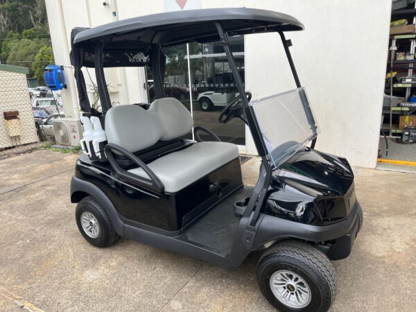 Club car tempo 2022 lead acid or lithium- colours with standard seats